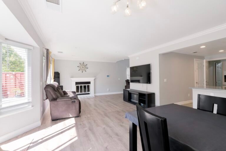 Dining View (1) (34549 Melissa Ter)